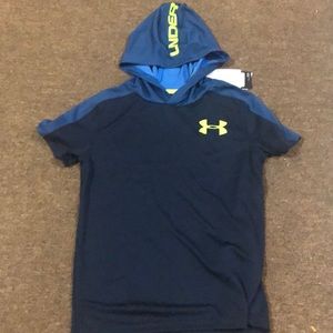 Under armor short sleeve hoodie